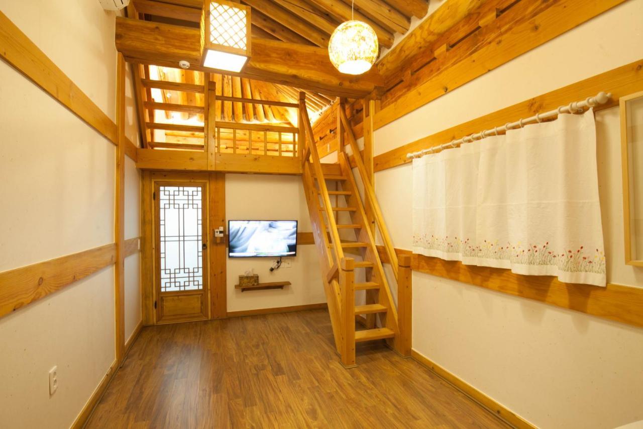 Samlockhon Hanokstay Jeonju Bagian luar foto