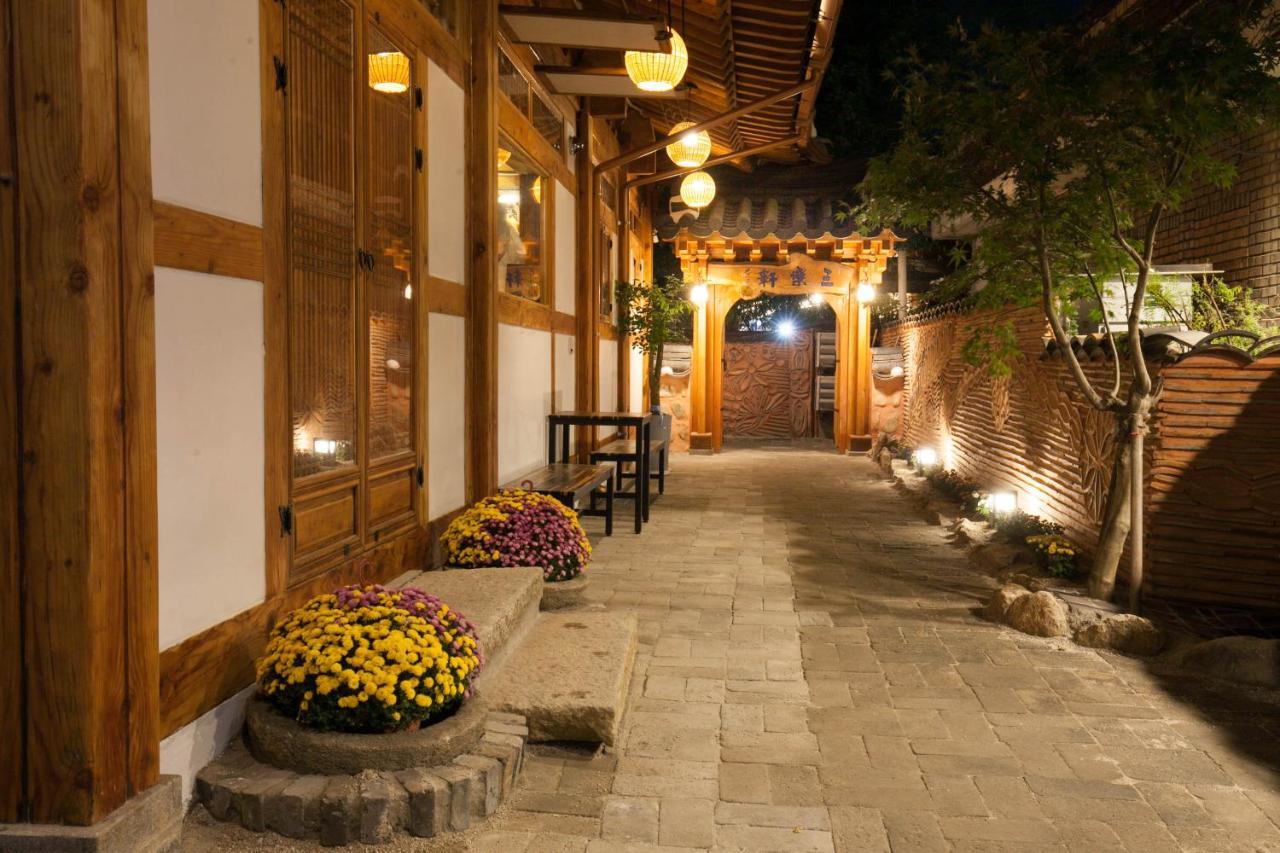 Samlockhon Hanokstay Jeonju Bagian luar foto